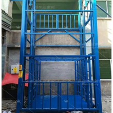 直銷鏈條導(dǎo)軌式液壓貨梯，液壓叉車，液壓起重貨梯安裝施工